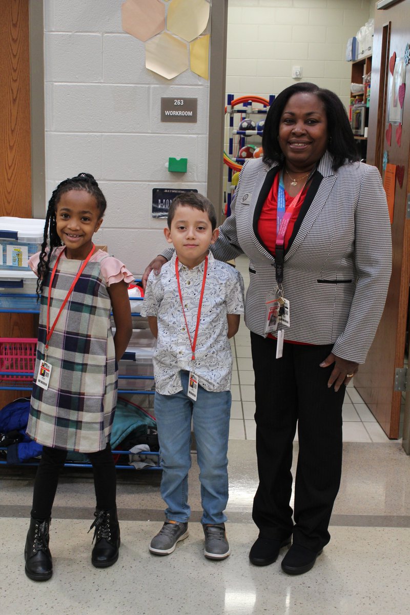 FsiaMedia's tweet photo. Today started off our Black History Spirit week with Black Excellence - Dress Your Best! Don't forget tomorrow is Wakanda Wednesday - Dress in your Black Panther attire or wear black to honor the Black Panthers. @GCSS_FS @FSIAprincipal https://t.co/AoMAKpGIVe