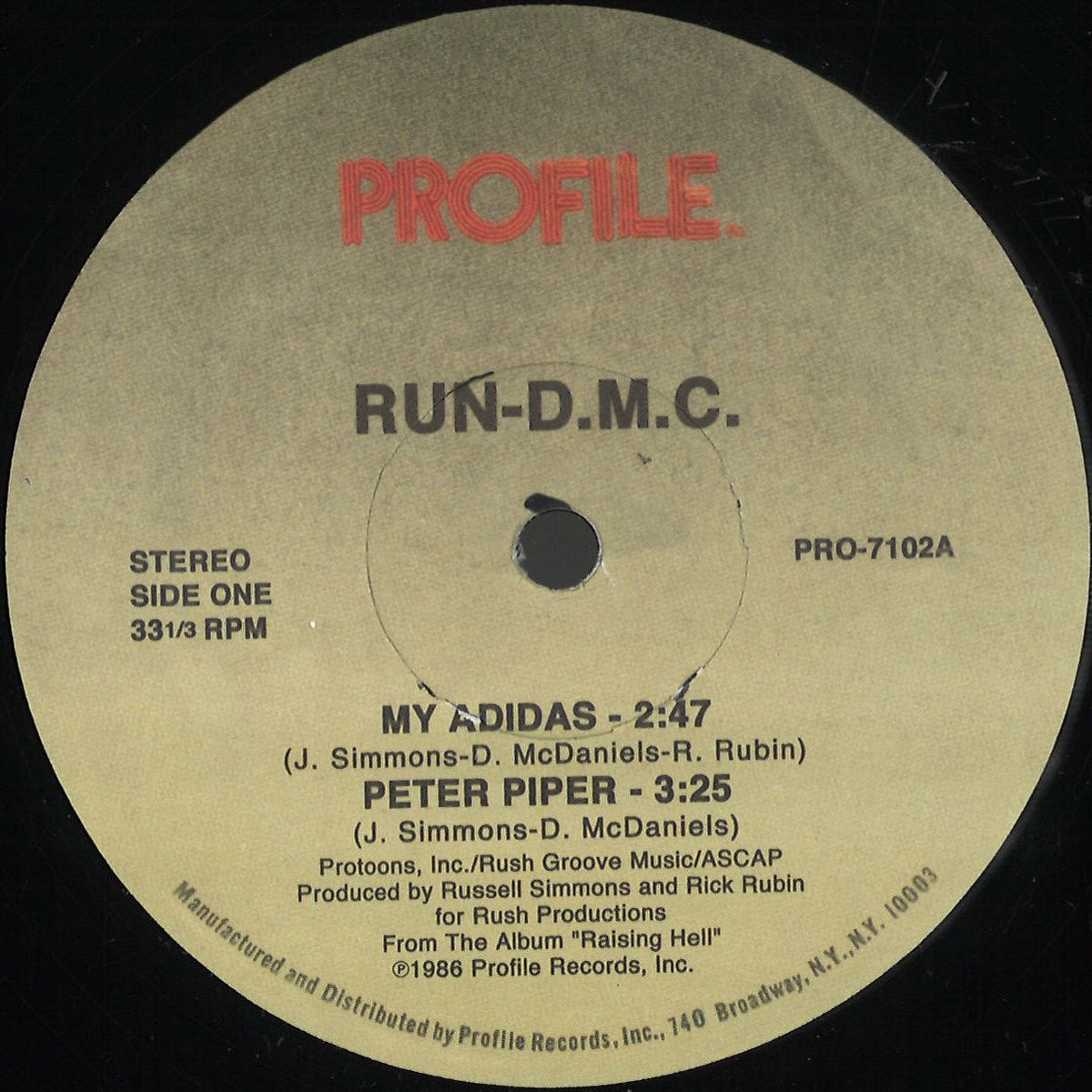 THreceniuk's tweet image. I was today years old when I learned Peter Piper sampled @BobJamesMusic. Thank you @wwoz_neworleans! #AlwaysLearn #HappyMardiGras @RevRunWisdom @THEKINGDMC @jmjson