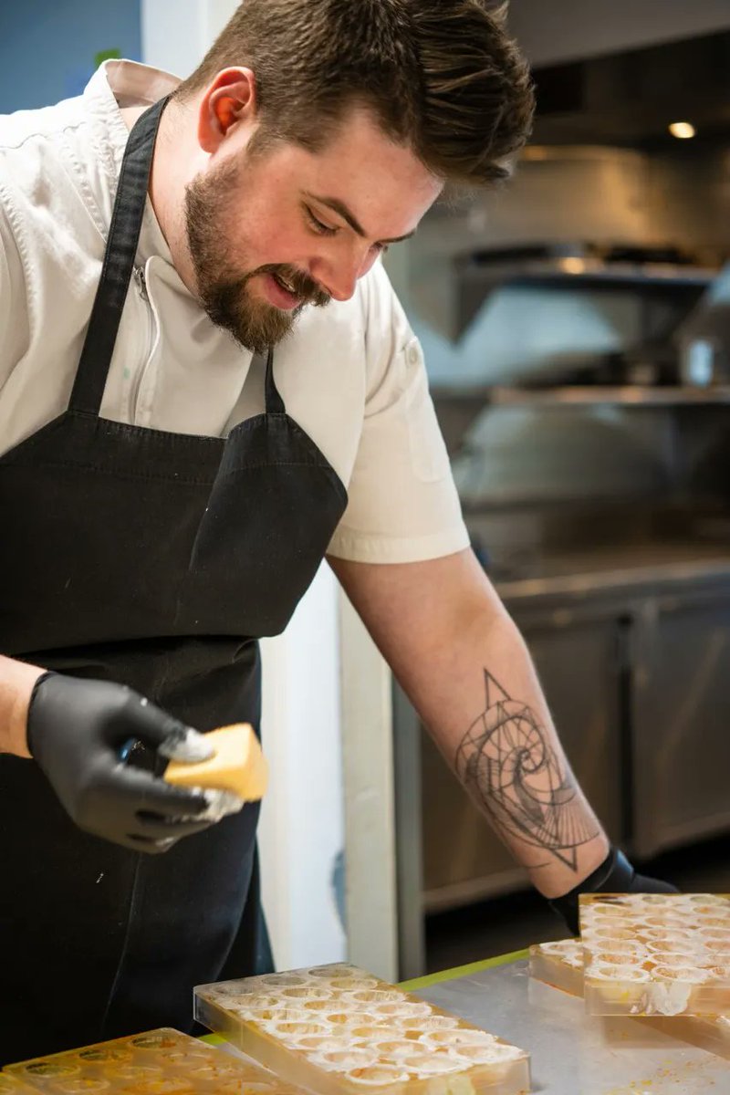 ✨Spotlight✨ Chef De Cuisine Zack Baker's culinary career started 15 years ago and took him through some of the most storied kitchens in DC before bringing him to Xiquet in May 2022. Zack enjoys traveling with his girlfriend, raising their guinea pigs, and tending their apiary.