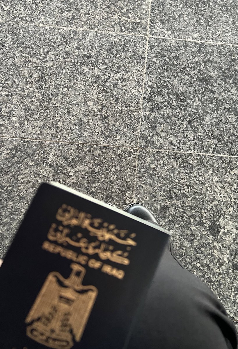 SARAABDALLAD's tweet photo. اسافر لوحدي بعمر الـ١٨ ✅
تجربه رهيبة وابد مو متعة لحد يجربها https://t.co/OKMhb0Oq6X