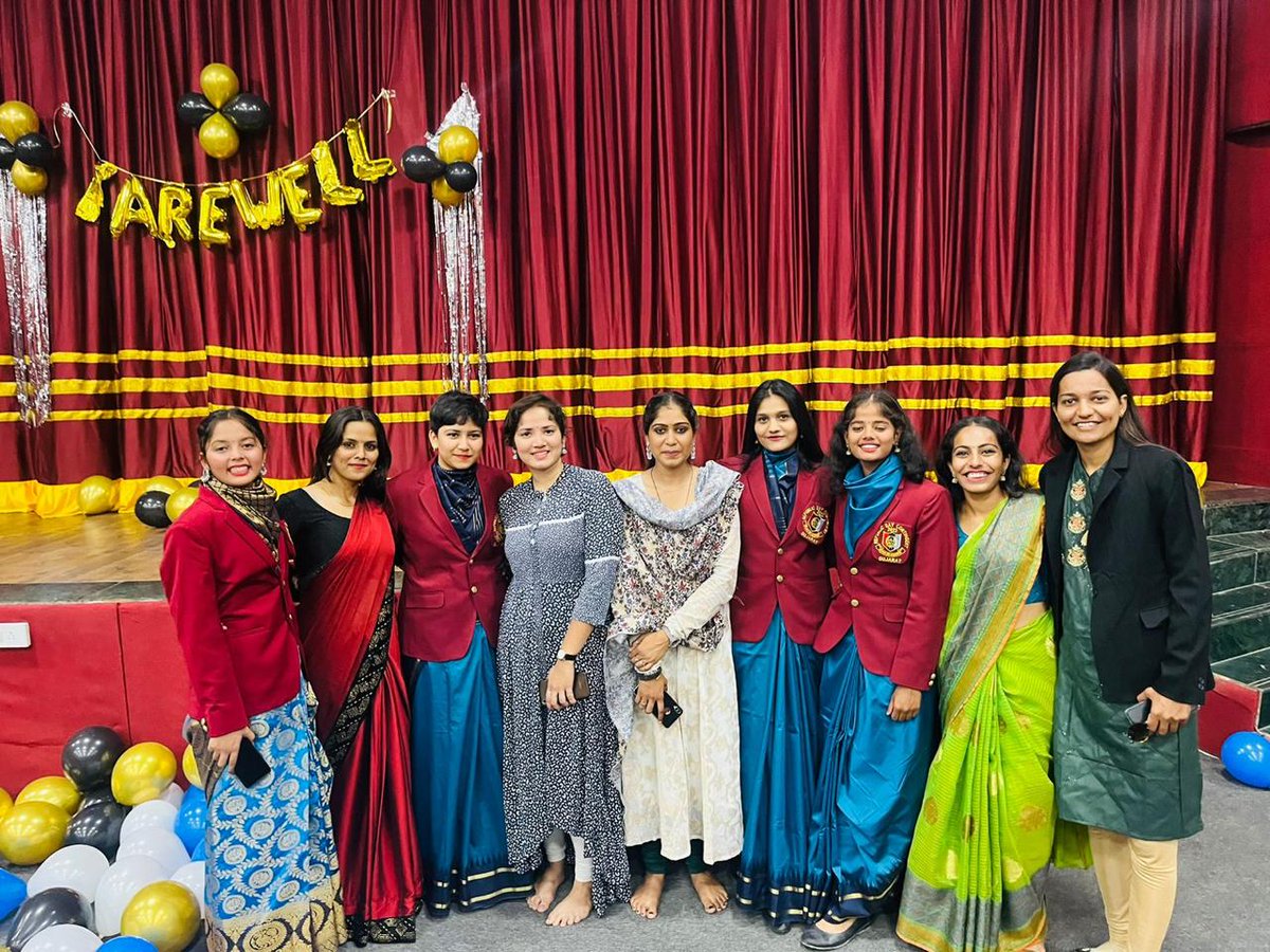 freedT123's tweet photo. Our seniors farewell party ❤️ held at 
 NCC  GROUP HEADQUARTER AHEMDABAD GUJARAT 📍
@NCC_Dte_Gujarat
@HQ_DG_NCC
@NancySo89657264
@101Roshni
@JankiMehra7
@BahugunaTulika
@UshaBha63100994 https://t.co/d7he6G8DwJ