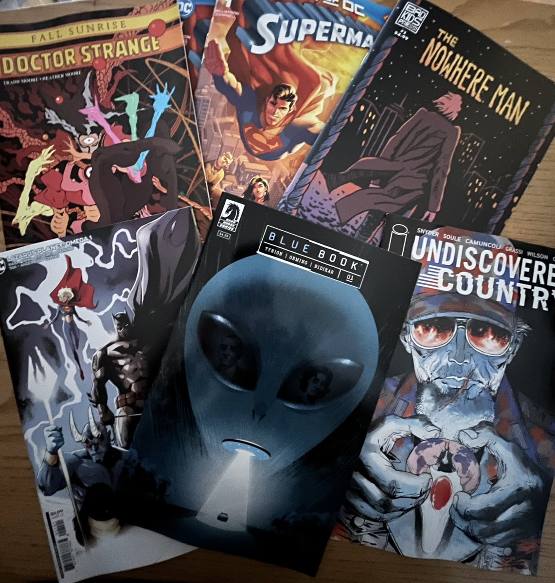 best picks of comics in this week <a href="/ReadTinyOnion/">Tiny Onion</a> <a href="/LeeGarbett/">Lee Garbett</a> <a href="/Ssnyder1835/">Scott Snyder</a> <a href="/DCComics/">DC Comics</a> <a href="/BadKidsPress/">Bad Kids Press</a> <a href="/perpetualcomics/">Perpetual Comics</a>