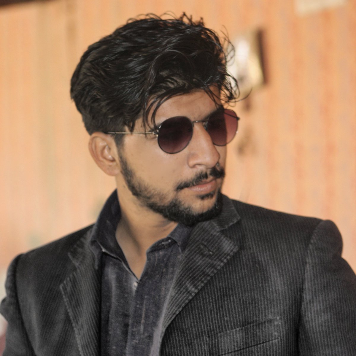 Naseebjaanlive4's tweet photo. #NewProfilePic https://t.co/bkTOHVag2q