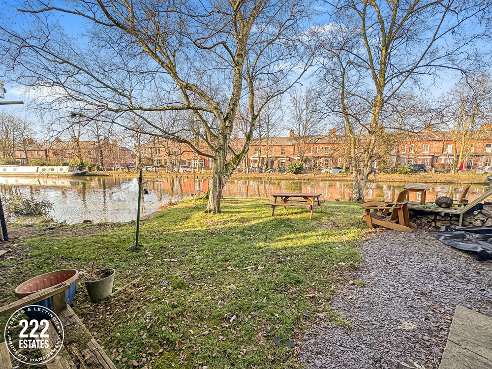 222Ltd's tweet photo. EPC Pending, Magnificent Views of Canal, Positioned in Stockton Heath Village, Mostly Furnished, Gated Driveway, Beautifully Presented, Call 222 Estates to arrange a viewing straight away! https://t.co/lWgEBkVhCh