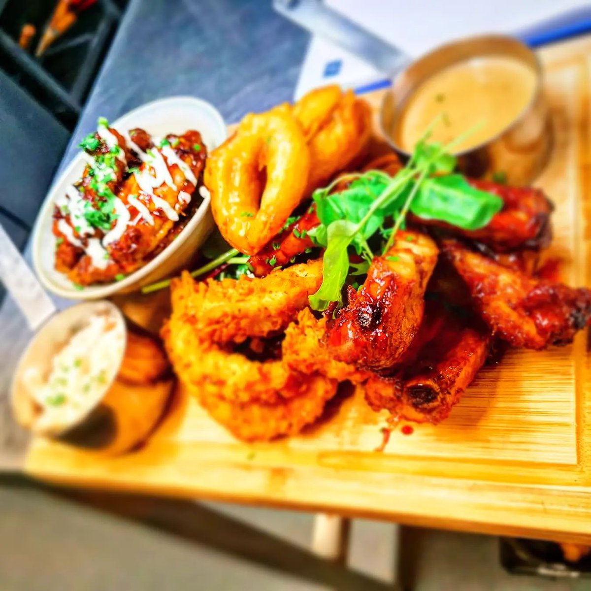 I can guarante if you visit the Saltwater Brig you won't leave disappointed or hungry!

Will you choose the <a href="/saltwaterbrig/">Saltwater Brig</a>'s meat, seafood or veggie combo, or maybe a burger, a steak or chicken?

.... &amp; wait till you see the dessert menu!

saltwaterbrig.com/restaurant

#SupportLocal