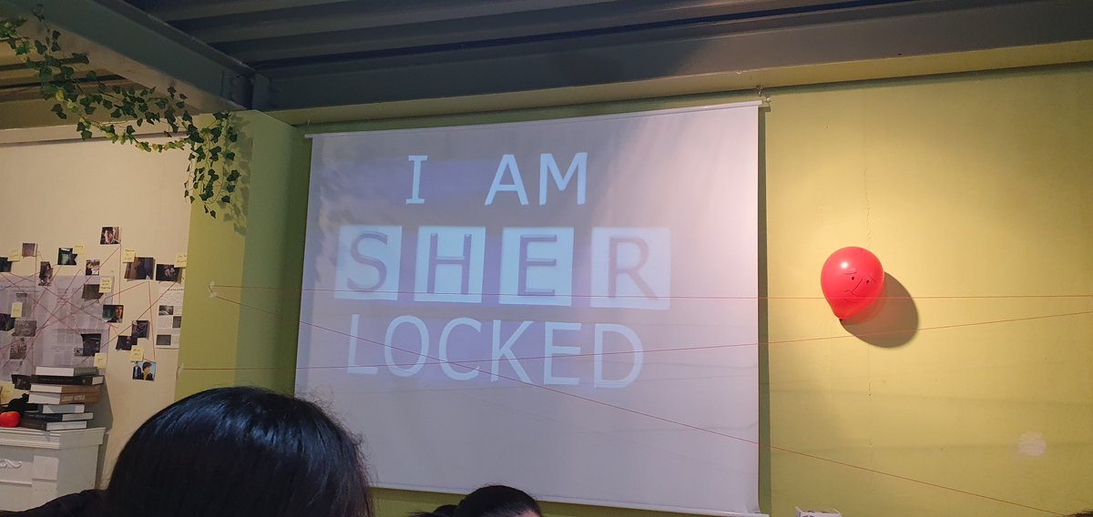 #셜록_친구_없어도_괜찮아
#You_are_sherlocked
#The_game_is_on 

이렇게 많은 트친들을 뵐 수 있어서 영광이었습니다.
굿즈도 한움큼 받아서 기분이 좋네여
스탭분들 정성이 가득 느껴졌습니다.

모두들 수고하셨습니다 :)