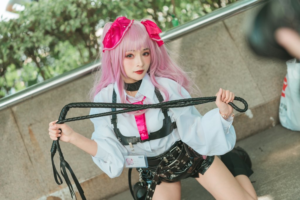 尤妮耶！漫展返图 https://t.co/LQ5HvbFSjI
