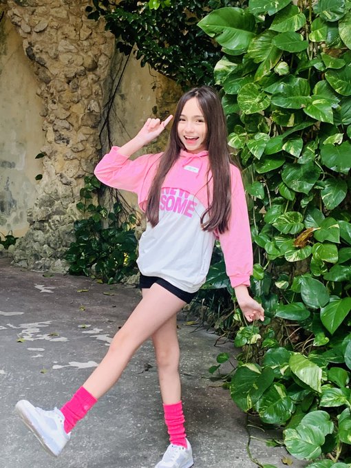 Twitterのコスプレ画像6