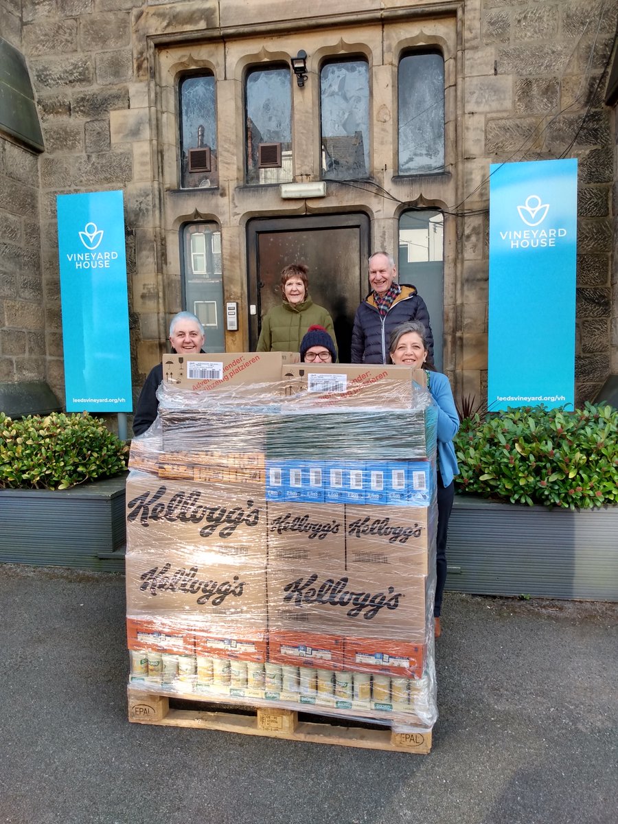 YLPVineyardHse's tweet photo. We’ve received our first pallet of food at Vineyard House Pantry! 

If you'd like to become a member of the Pantry you can come and see us tomorrow or sign up at https://t.co/3b4fYyJJOl https://t.co/GnxzjBasi2