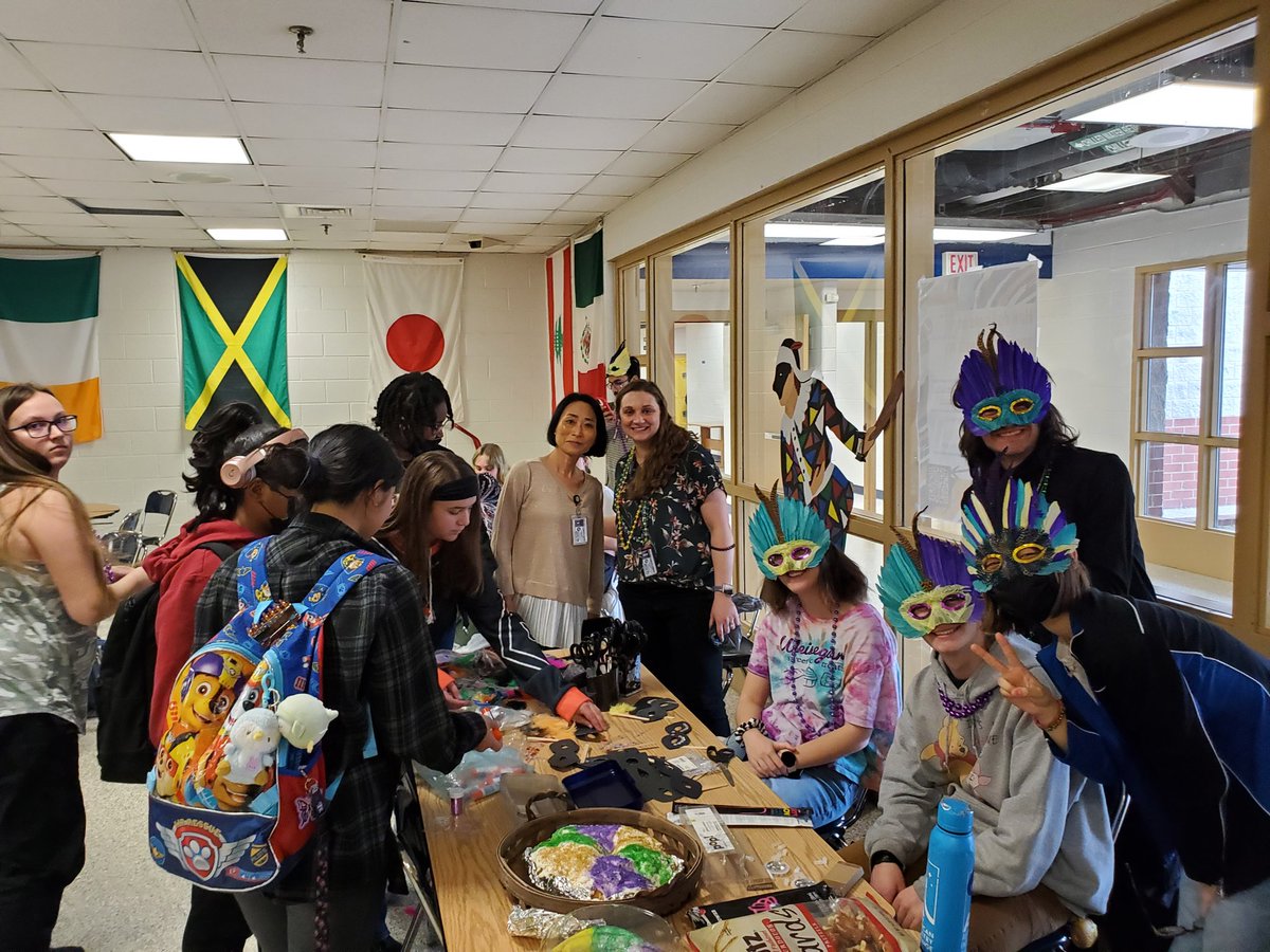 What a great way to celebrate Carnival and Mardi Gras than with both our Italian and French Clubs! Bravo!