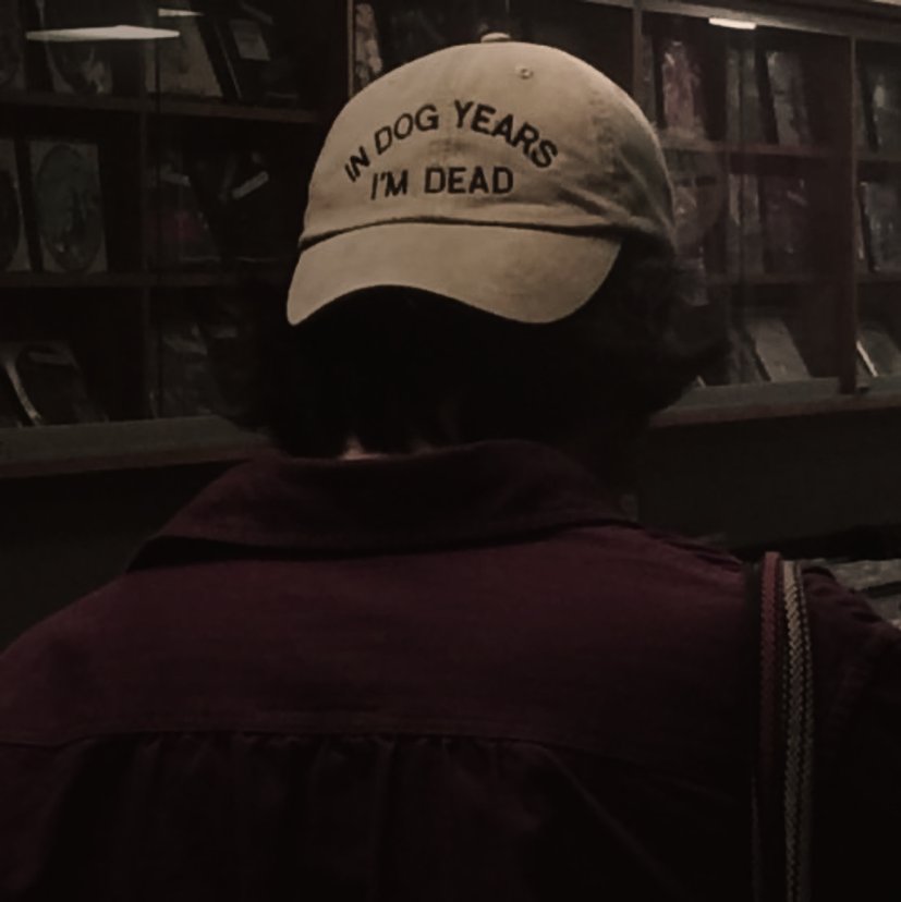 irebelblack's tweet photo. ⠀
ᅠ
⠀⠀⠀⠀⠀✶    in   dog   years
⠀⠀⠀⠀⠀﹙  𓆸  ﹚  i'm⠀dead. https://t.co/VAZ3GJPPl8