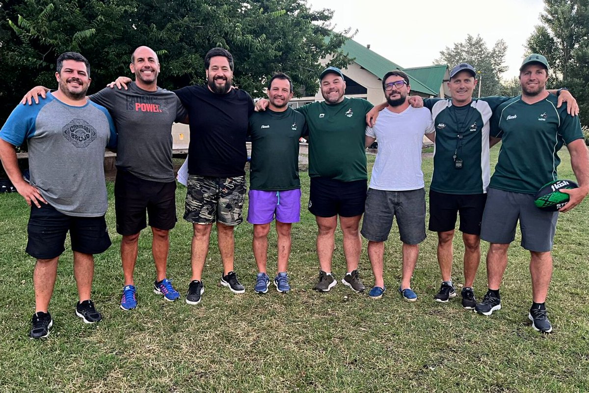 EN TANDIL LOS CARDOS PIDE PISTA 👀

Los Cardos continúa con su preparación de cara a la competencia oficial de la URMDP. Si bien no quedó definido todo el plantel de la primera, quedó confirmado que el head coach será Martín Fasciolo ✍️

Más en este link: bit.ly/3xIyj59