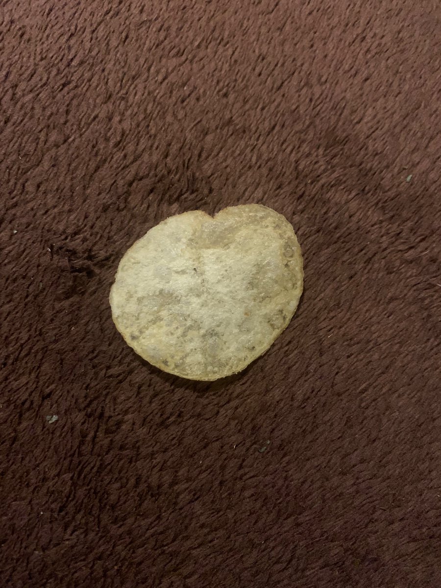 MonsterManCuu's tweet photo. @walkers_crisps #lovefromwalkers https://t.co/8uyMhKxRE9