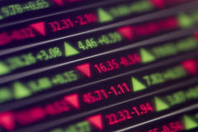 Derekgold13's tweet photo. Gold changes its worth daily, check out https://t.co/VY8LHbjQwo to see what it is worth now. #gold #investing #future_proof #inflation #zeniq https://t.co/zoaHaF64zi