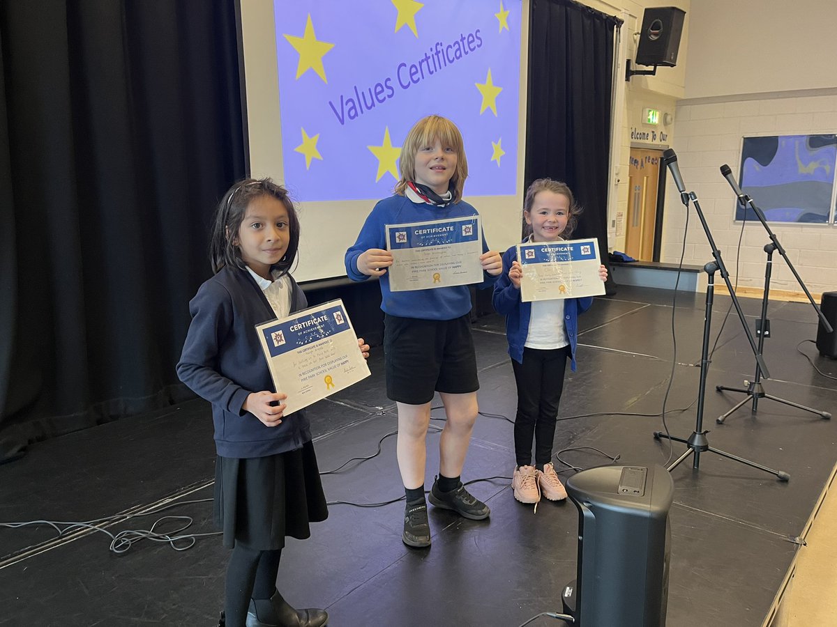 PirieParkPS's tweet image. Some very proud children were presented with values certificates at assembly this morning. Keep on living those values and being a ‘values hero’ 🤩👏🏼😃