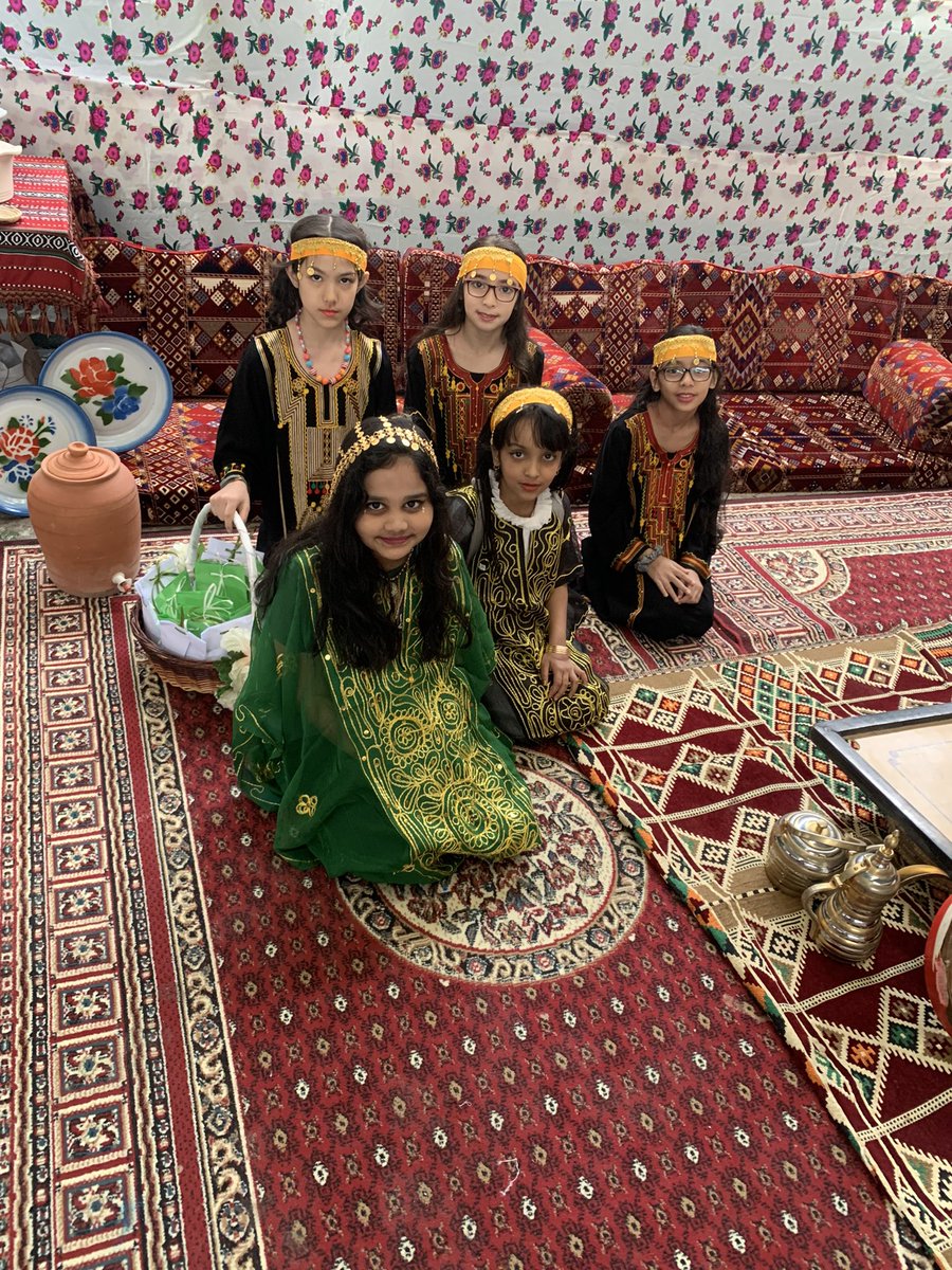 talalschool1's tweet photo. #يوم_التاسيس https://t.co/nNvqmbWDqo