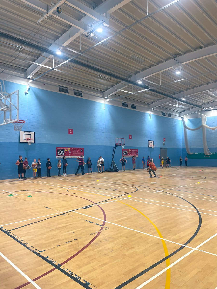 jordyrob_'s tweet photo. Another great training session 🏀✅ https://t.co/SErRUSfuSw