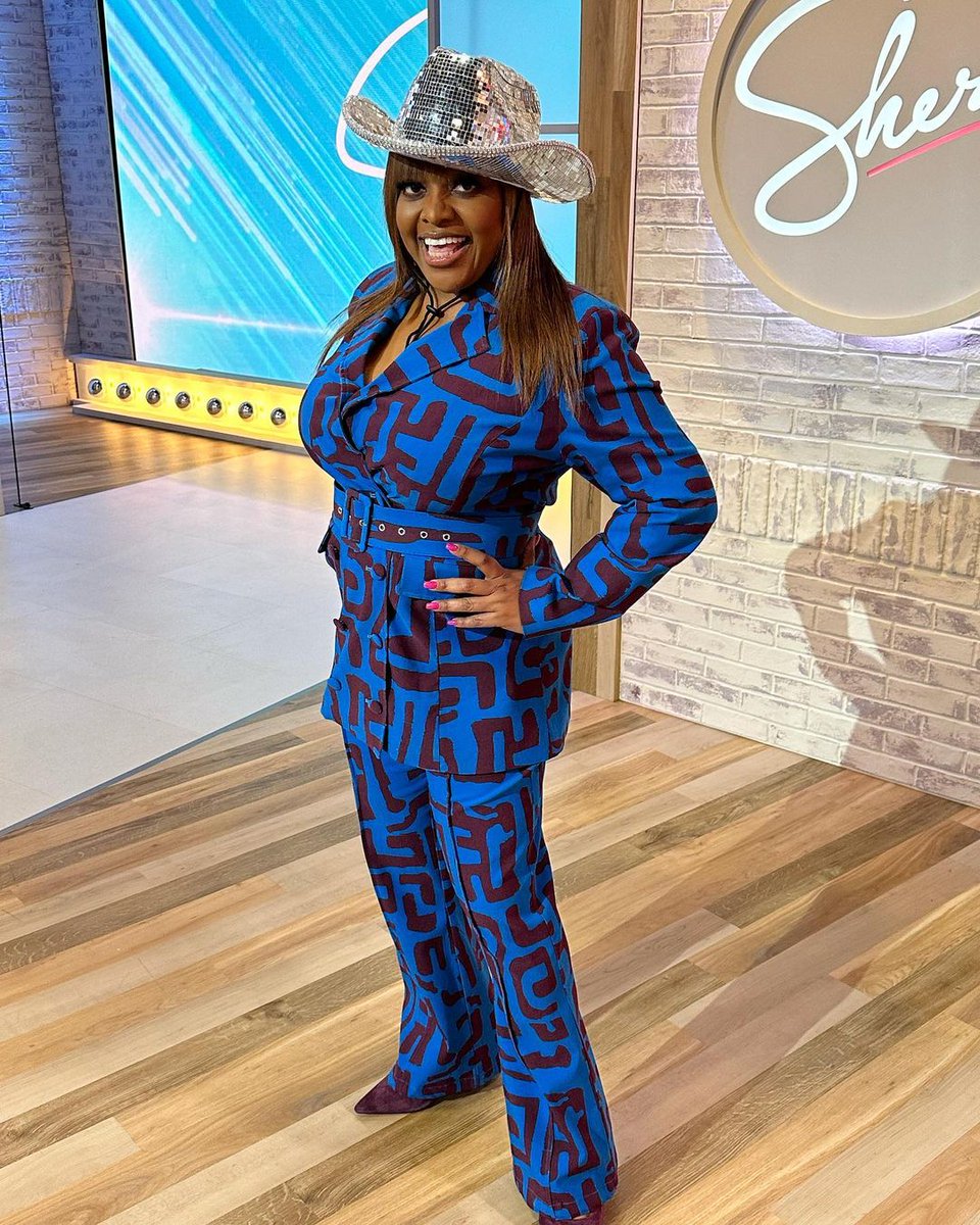 DIYANU (@diyanuclothing) on Twitter photo How amazing does <a href="/sherrieshepherd/">Sherri Shepherd</a> look in our Aniq Blazer and Abebe Pants 💙 Sherri wore Diyanu during <a href="/sherrishowtv/">📺 SHERRI 📺</a> to celebrate Black History Month! How amazing does <a href="/sherrieshepherd/">Sherri Shepherd</a> look in our Aniq Blazer and Abebe Pants 💙 Sherri wore Diyanu during <a href="/sherrishowtv/">📺 SHERRI 📺</a> to celebrate Black History Month!