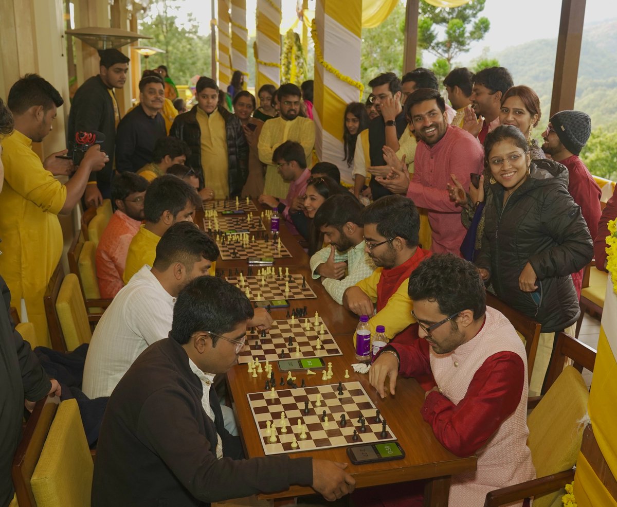 shikhars_'s tweet photo. Got married earlier this month and did something which seemed crazy to a lot of people. 

We held a Charity Chess Match right in the middle of our wedding. 

Here's a short thread 👇 https://t.co/tWUOw3YjsR