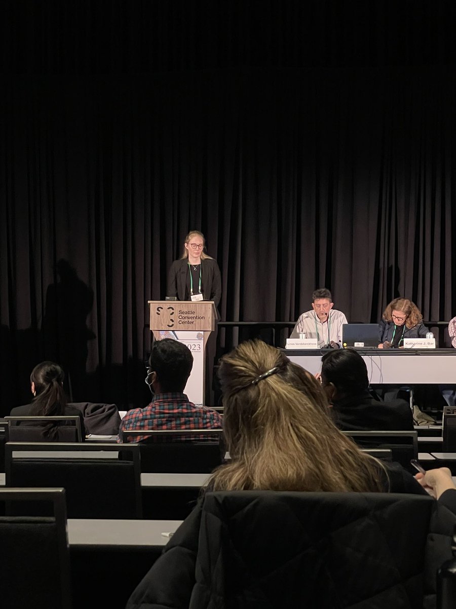 BenBone95's tweet photo. Another brilliant #CROI2023 talk from @YuLabAtRagon this time from @viral_phd @ragoninstitute on her broadly neutralising antibody treated cohort. Wonderfully presented!!! https://t.co/sLHrzaZoh6
