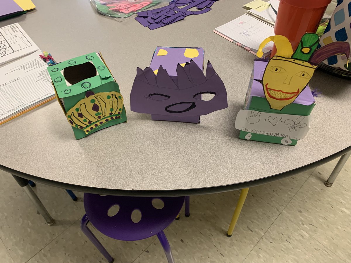 ATeam3rd's tweet photo. Building Mardi Gras Floats for STEM@oesrams https://t.co/yDeUS4tu8H