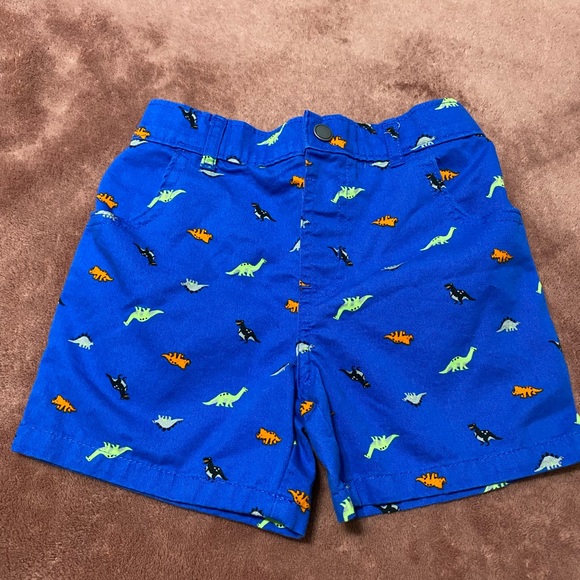 cclassyamaone's tweet photo. So good I had to share! Check out all the items I'm loving on @Poshmarkapp #poshmark #fashion #style #shopmycloset #garanimals #fashionnova #express: https://t.co/vMFv466HqU https://t.co/vidd8BQO2t