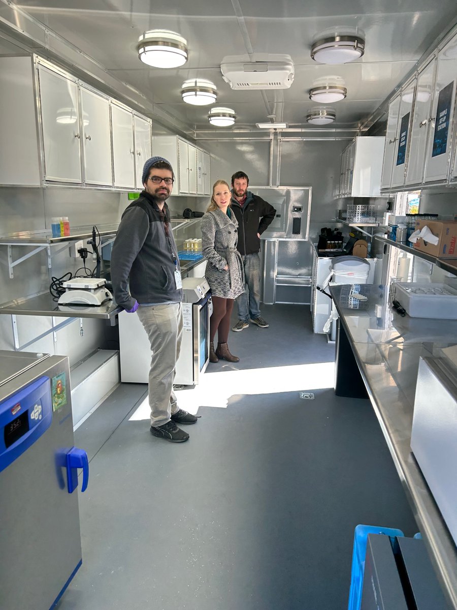 OklahomaDEQ's tweet photo. Check out our #MobileLaboratory! In 2022, we purchased this lab using federal grant funding. It provides enhanced field testing capabilities, regional #EmergencyResponse testing, lead testing in #Schools, scientific outreach & more! #Oklahoma #Environment #Science https://t.co/Pybhz4SU84