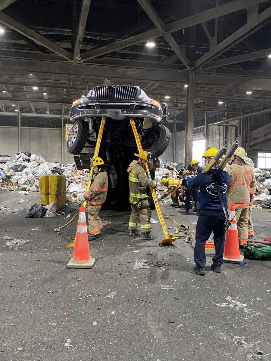 Update - Transfer Station, vehicle was dumping trash on tipping floor, weight shifted & occupied cab went up in the air (stuck), rescue crews stabilized truck & have removed Driver, @MCFRS_EMIHS evaluating, likely NT, @MontgomeryCoMD @MyGreenMC
