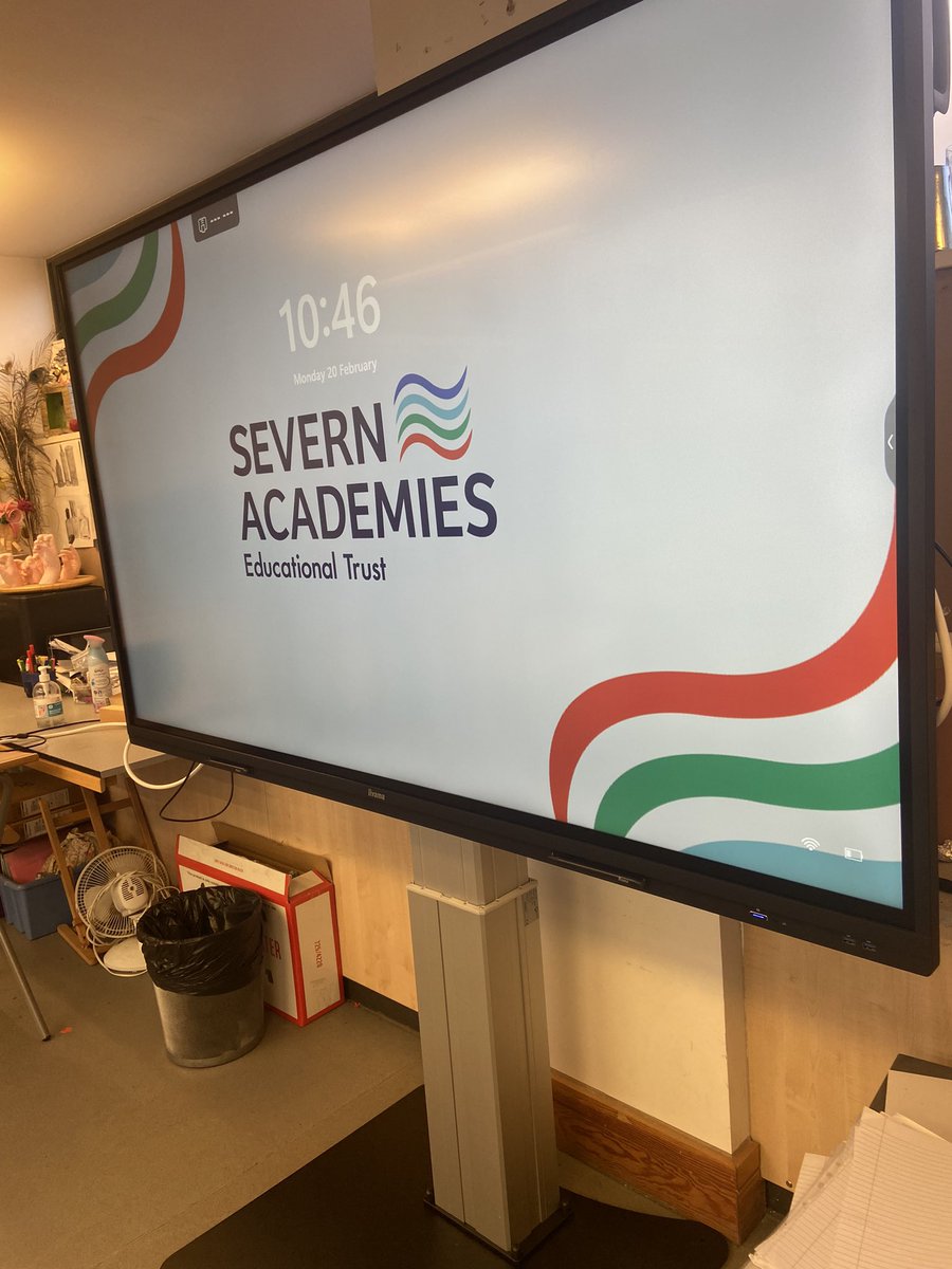 New 75inch <a href="/iiyamaCo/">iiyama</a> screen installed this week by the team!