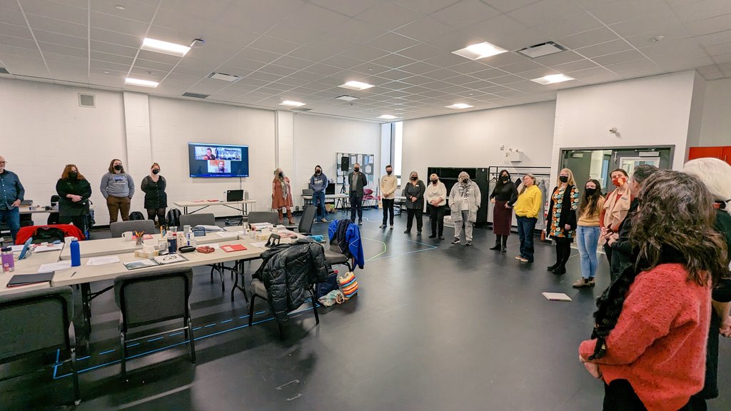 thegrandlondon's tweet photo. Gathering around to welcome @andreamenard and the RUBABOO team to the #GrandTheatre for day #1 of rehearsals! #Rubaboo https://t.co/cpf7ciXbmB