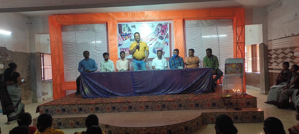 Mission Shakti loan Mela organised at Bissamcuttack block in the presence of BDO sir,vice chairman, sarpanch,all bankers, BPM, BPC,BTC FI,YP,bank mitra,MBK,CRP and all respective SHG members.In this loan Mela 83 SHGs sanctioned with total amount 187.22(in lakhs).