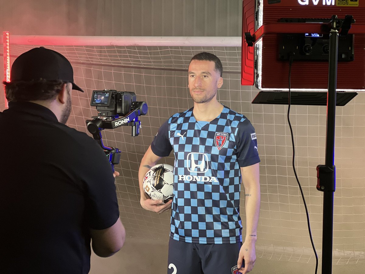 IndyEleven's tweet photo. A little behind the scenes from media day 📸 https://t.co/dFbHFPBeya