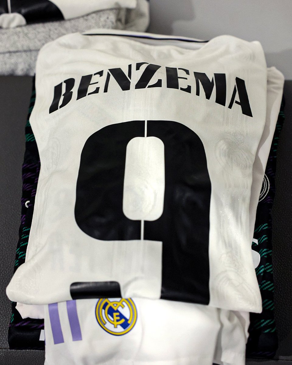realmadriden's tweet photo. 𝙆𝘽 9⃣
🔜 #UCL https://t.co/B8LQ3wjY1x