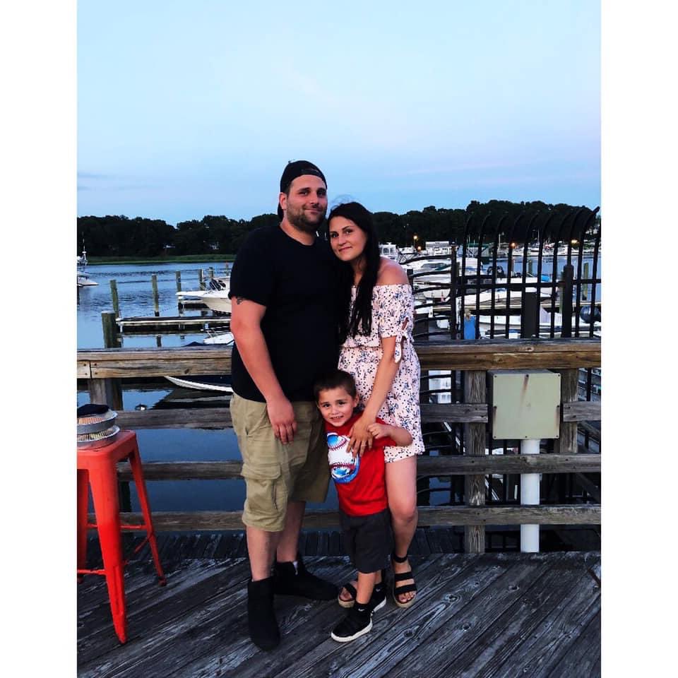 ashleydegexo's tweet photo. @pulte My little fam &amp; I could use groceries &amp; gas!! My husband has been out of work for almost 2 months now from having surgery, so we’re super behind! Anything would be appreciated! $adegennaro 🤞🏼 https://t.co/CVmPzgb1r2