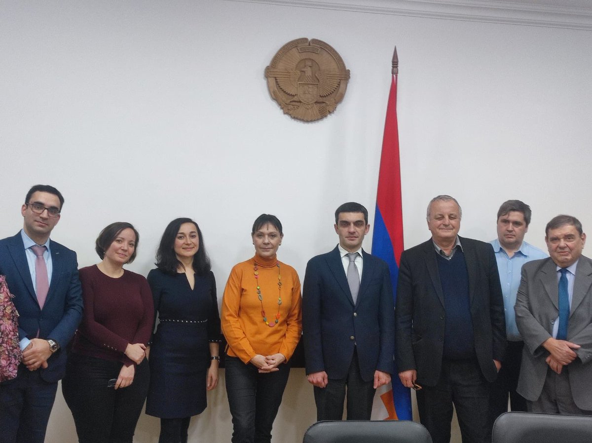 F_Alfonsi's tweet photo. Notre délégation autour de ⁦@SergeyGhazarya8⁩ représentant officiel Rép Artzakh. Population N-Karabakh subit blocus privations insécurité. Objectif d’Aliev est clair : l’épuration ethnique. Par tous moyens il faut les aider à résister! ⁦@EFAparty⁩ ⁦@GreensEFA⁩ https://t.co/SjEyaPOvPR