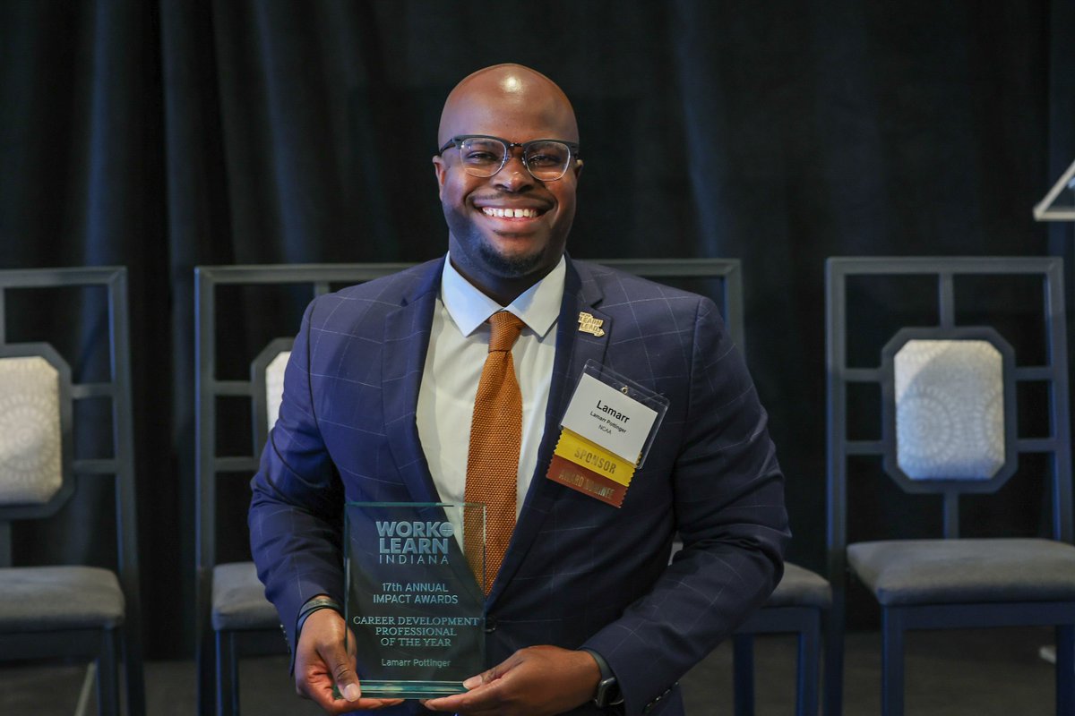 Congratulations to NCAA Associate Director of Leadership Development @Lamarr_Lead for winning the 2023 WBL IMPACT AWARD - Career Development Professional of the Year for Adult Learners! 🥳 Lamarr is being recognized for his efforts for creating a top-tier PGIP!👏 #NCAALearnLead