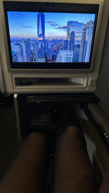 See you soon, New York 🍸 https://t.co/KM8GD8YuB9