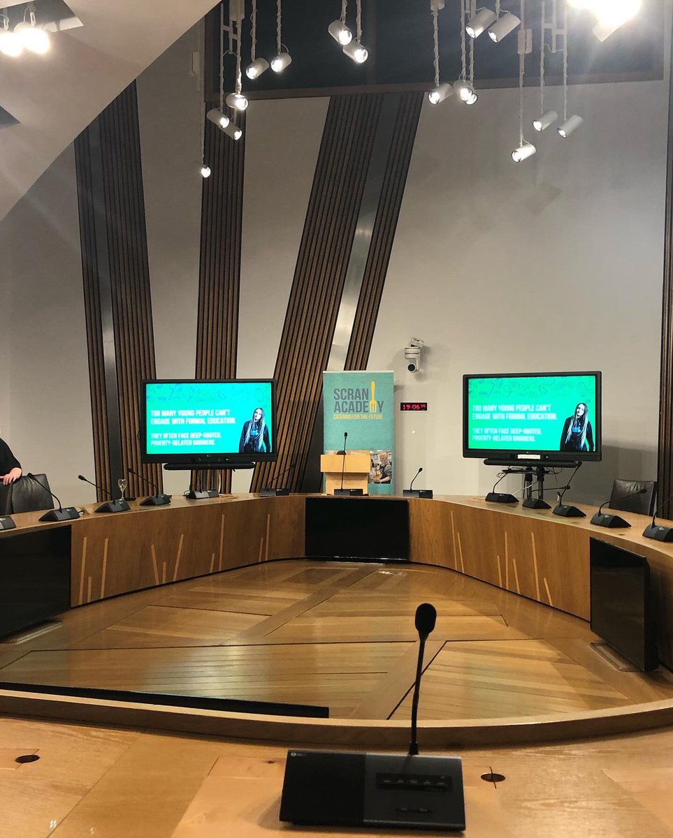 Great night celebrating the successes of <a href="/ScranAcademy/">ScranAcademy</a> at the Scottish parliament tonight, great speakers and stories and lovely treats to take away too
 #youthwork #scranacademy #5years #youthworkworks #northedinburgh #muirhouse