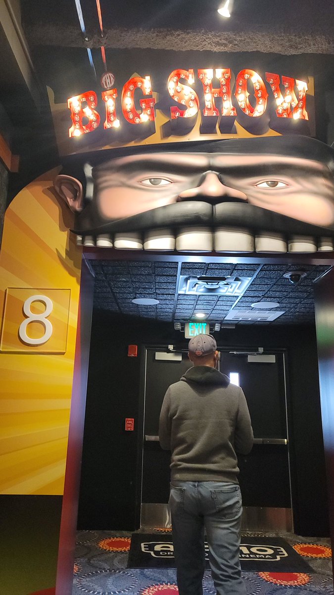 SuperSailorGary's tweet photo. The Alamo Drafthouse Cinema is the best movie going experience ever.  Honestly love every part of it. https://t.co/XDYkFxIAhs