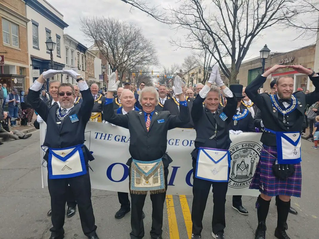 fancymaths's tweet photo. Had a blast walking with  @GrandLodgeOhio in the #cornerstone2023 parade yesterday! https://t.co/4ipMm9iSmU