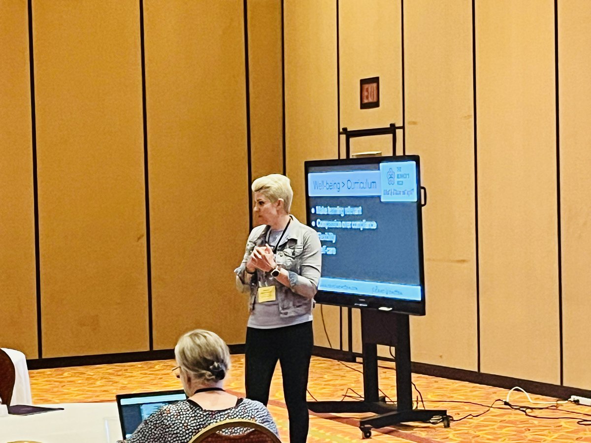 RavesiWeinstein's tweet image. Humanizing Technology. @codebreakeredu takes on @CASE_Leaders Packed session. Thank you for the opportunity. 

@mraspinall @McMenemyTweets @XFactorEdu @DrFrankRud @NJAMLE @DrP_Principal @educationhall @Gaggle_K12 

#Codebreaker #xfactoredu