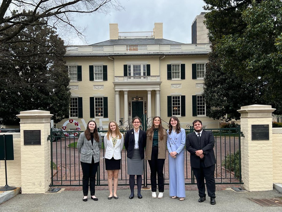 VaYGAssociation's tweet photo. Our MGA Officer Training went great! They did a fantastic job preparing for the conference, advocating for the program, and met several alumni in Capitol Square! https://t.co/sLfFq4g1uF