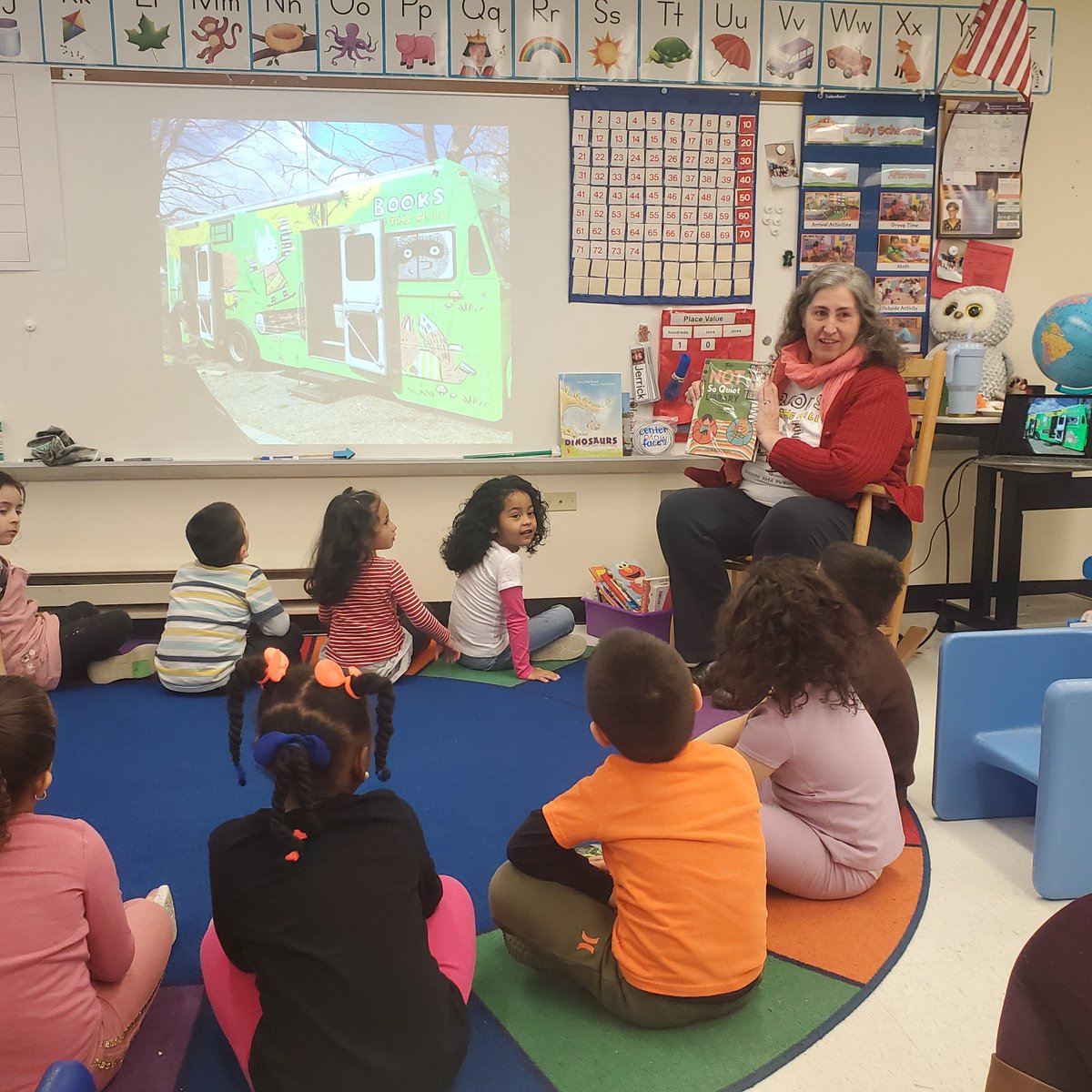 MrsScicutella's tweet photo. Today @ClevelandWall visited our classroom! She is the librarian who works in the @BethlehemPL Book Mobile behind Wawa! She taught us all about the mobile library and also read a book to us! @BethlehemAreaSD @BASDFtHill @BASDequity https://t.co/9MmqqjJp4H