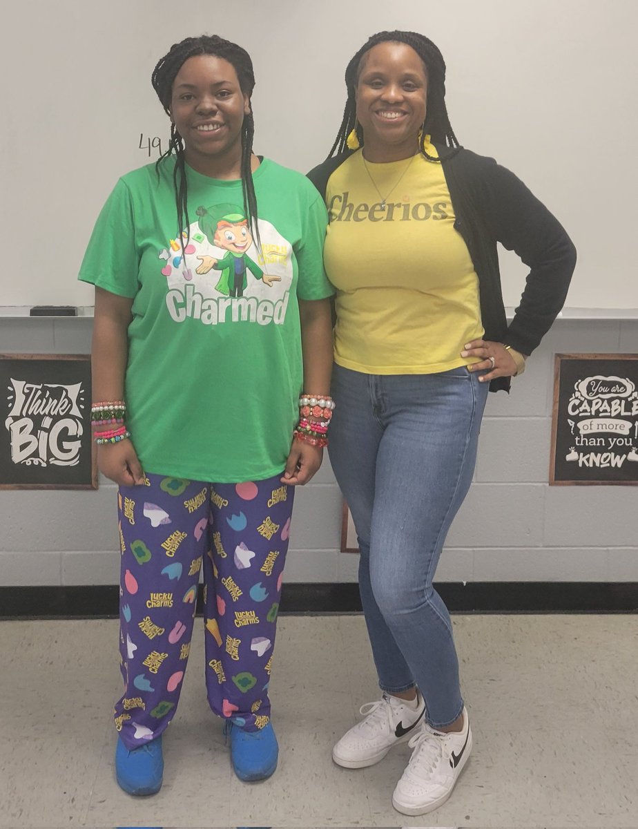 ChhsMightyStang's tweet photo. "DRESS AS YOUR FAVORITE CEREAL" #NoonanSyndromeAwarenessMonth
#CongenitalHeartDefectAwareness
#HeartDiseaseMonth #ForGabbi😇❤💙#LuckyCharms #Cheerios @TweetDCS_CHHS @DCSeNews https://t.co/fP2LiMyXbU