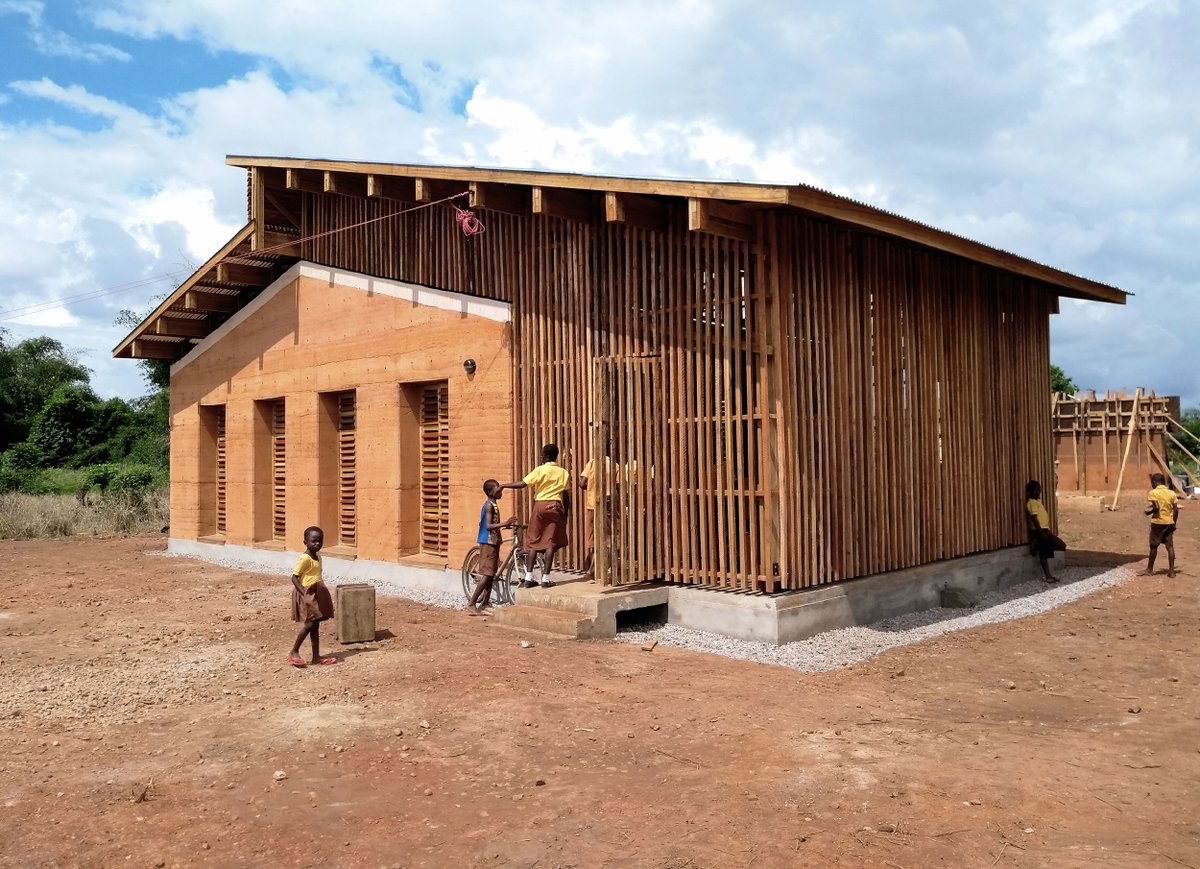 africinno's tweet photo. ARCHITECTURE INNOVATION 
AULATERRA PROJECT GHANA
The aims of this project are to contribute to the development of educational infrastructure in rural Ghana.
https://t.co/XZCELXNxUN
#architecture #innovation #community #development #infrastructure #design #sustainable https://t.co/XPPCBqFKhp