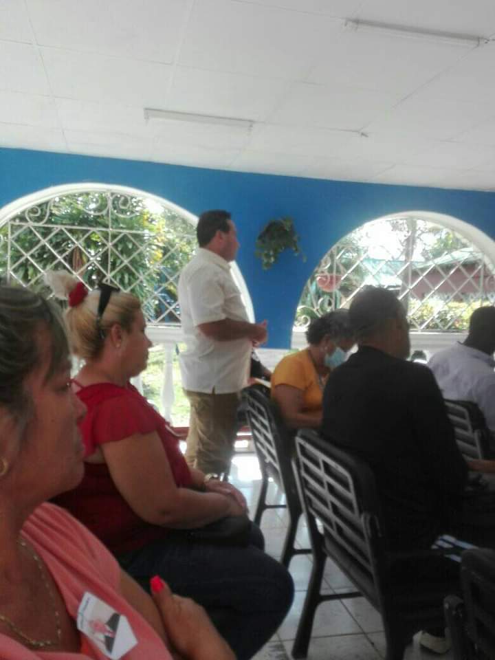 OcaYelina's tweet photo. En la mañana de hoy se realiza el balance de Cuadro de #1roDeEneroDeVictorias con la presencia de Anabel Ramírez López Primera Secretaria del Partido en nuestro municipio #LatirAvileño #MejorEsPosible https://t.co/PWkKYIrwV3