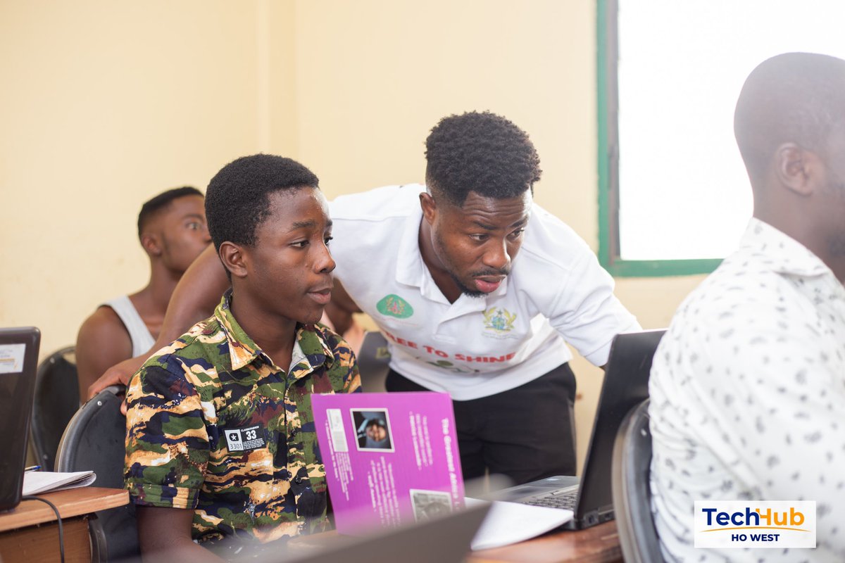 FixedByte's tweet photo. #ITeducation #digitalinclusion #futureforward #techhub #fixedbyte #FWB https://t.co/FgTNhAuxMT