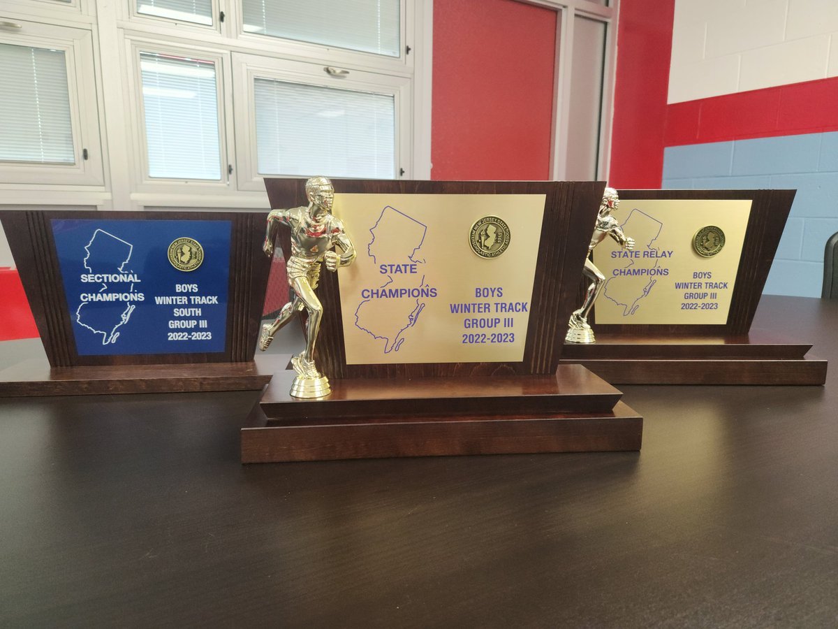 PennsaukenFB's tweet photo. 🚨🚨 Pennsauken Boys Track is looking  for an experienced throw coach and a jump coach for Spring 2023!! TWO STIPEND positions!! Please message @PennsaukenFB or email wsnyder@pennsauken.net !!
#CODERED🔴🔴 https://t.co/mUZ9zM0HRH