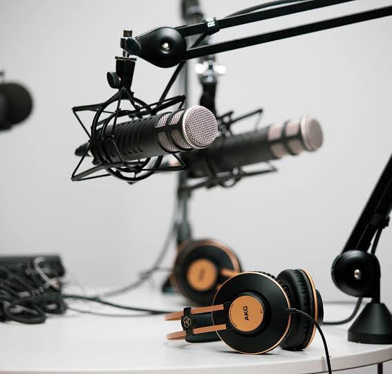 yabaleftonline's tweet photo. If you had a podcast, what would you talk about? https://t.co/hNR6UyRBlu