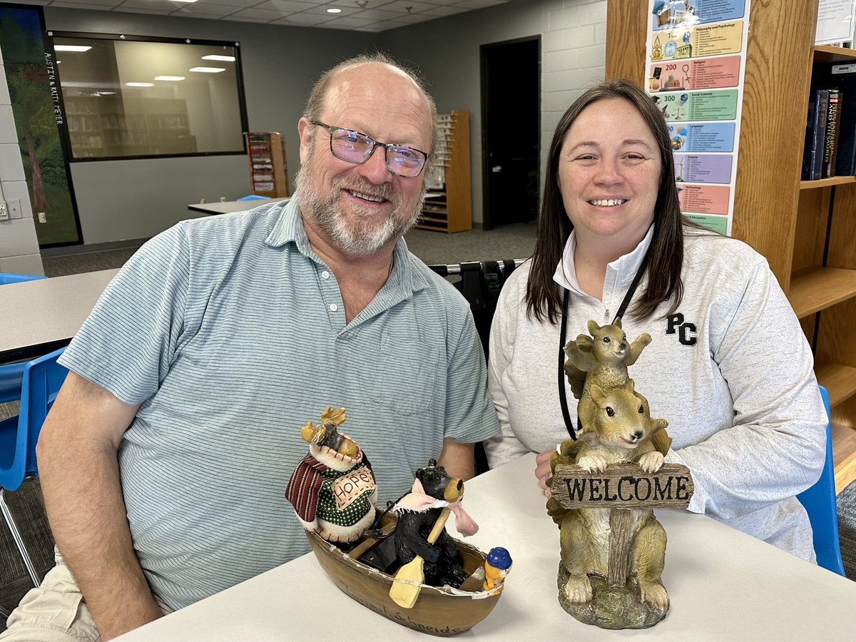 PCS_Pride's tweet photo. Last recipients of the #KeepTheBoatAfloat (Mr. Krutsinger) & #WelcomeWays (Mr. Boldt) awards passed them on to new staff members.
⭐️ Mr. Babbitt-perpetually positive despite challenges
⭐️ Mrs. Watkins-“running her tail off” to help kids get their work caught up during 9th hour https://t.co/ulXUKtztkO